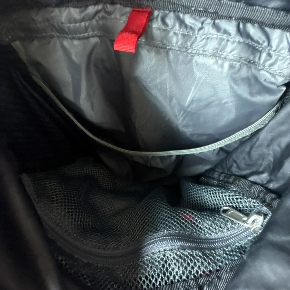 REI Flash 18 Drawstring Packable Lightweight Hiking Daypack Black